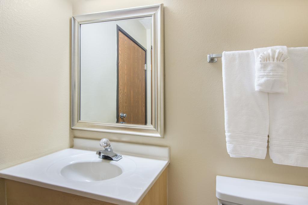 Motel Super 8 By Wyndham Portales